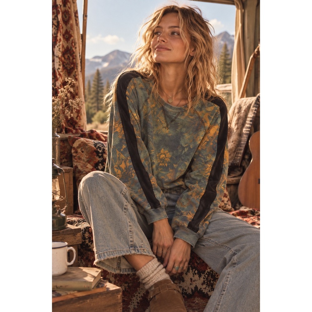 Johnny Was Los Angeles Floral Tie Dye Velvet Stripe Sweatshirt J17621-0 Teal M
